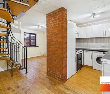 2 bedroom end of terrace house to rent - Photo 1