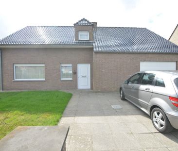 Rustig gelegen villa te Gistel (683m²) - Foto 1