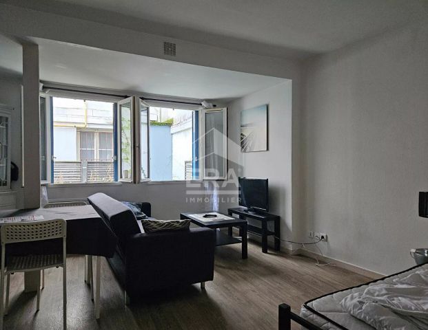 Studio meublé 22M2 avec terrasse ROUEN Vieux Marché - Photo 1