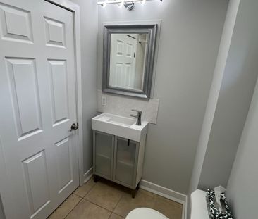 For Lease - 68 Yarmouth Road, Toronto, Ontario - Photo 6