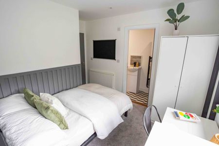 Cobbett Close #1 - Photo 4