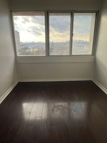 For Lease - 725 Don Mills Road Unit# 2205, Toronto, Ontario - Photo 2