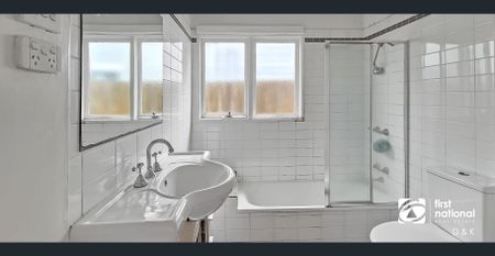 Spacious and Well-Presented Home - Photo 2