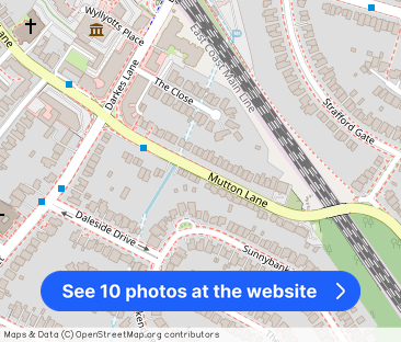 Deneside, Mutton Lane, Potters Bar - Photo 1