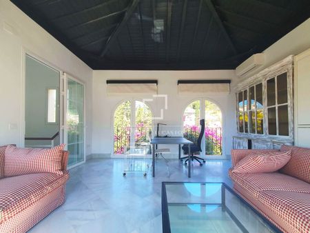 3 Bedroom house / villa with 30m² terrace for rent in Malagueta - El Limonar - Foto 5