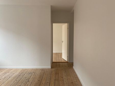 <b>BUDGETVENLIG 3-VÆRELSES LEJLIGHED I VEJGAARD </b> - Foto 2