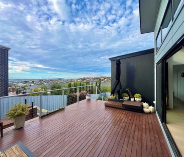 Experience Luxury Living in Highton - Photo 2