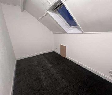 Lordsfield Place, Bradford, BD4 - Photo 6