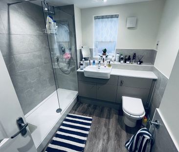 Emperor Way - Photo 3