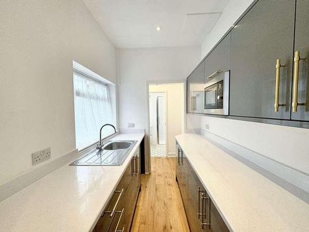 St. Nicholas Street, Coventry, CV1 - Photo 2