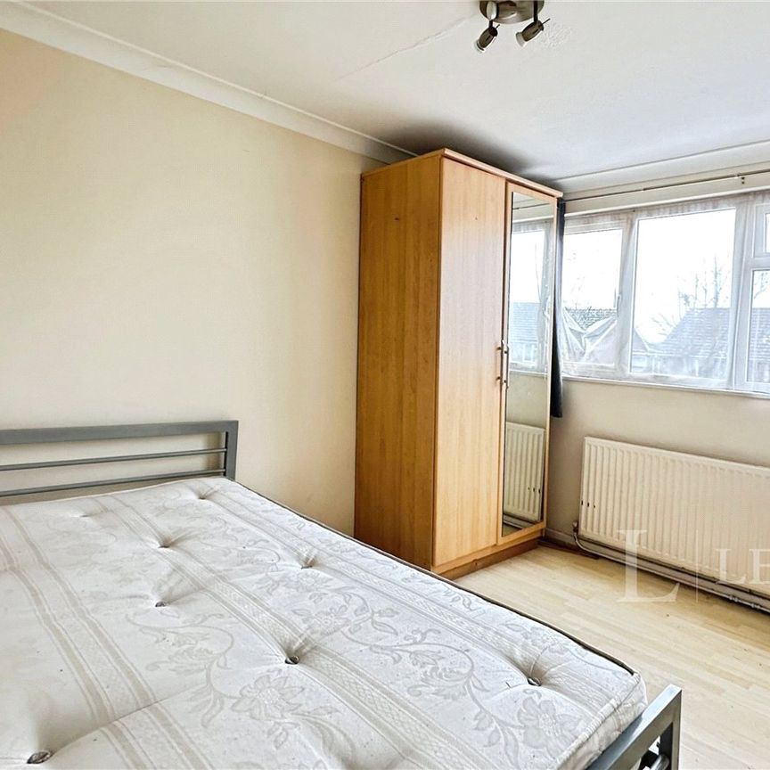 5 bedroom house to rent Brendon Avenue, Luton, Bedfordshire, LU2 - Photo 1