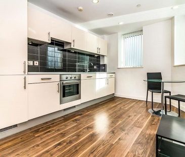 2 bedroom apartment to rent - Photo 2