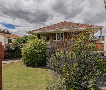 Character Group of 6 Apartments - Photo 1