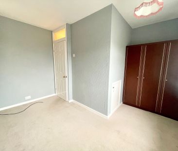 29 Warren Rise, S18 - Photo 3