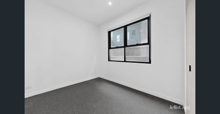 Contemporary New York–Inspired Living at Lt Hardiman Lofts - Photo 4