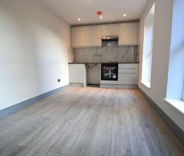 Crowborough Hill, Crowborough, TN6 - Photo 2