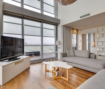 Luxury penthouse for rent in Barcelona, Catalonia - Photo 2