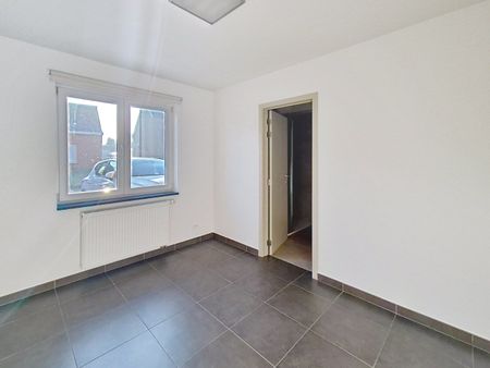 Appartement met 2 slpks en 3 autostandplaatsen - Foto 4