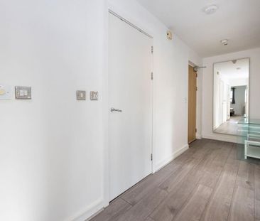 2 bedroom penthouse to rent - Photo 1