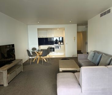 Circle on Cavil Furnished One Bedroom Unit - Photo 6