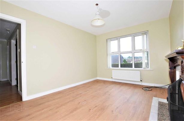 7 Mount Royal, Lisburn, BT27 5BF - Photo 1