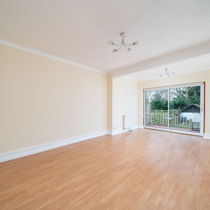 Abbots Gardens, East Finchley - Photo 1