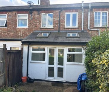 2 bedroom terraced house to rent - Photo 5