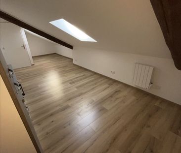 Appartement 1 pièce à Mont-Saint-Martin - Photo 2