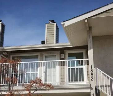 2 BEDROOMS + DEN CONDO FOR RENT IN SKYRATTLER | 1882 - 1882 111A St... - Photo 1