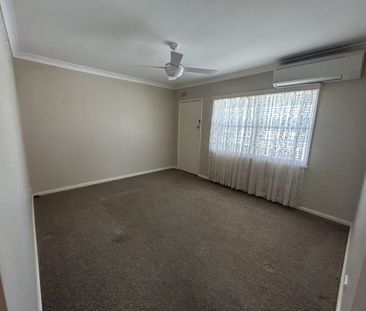 5/36 Baird Crescent, TAMWORTH NSW 2340 - Photo 2