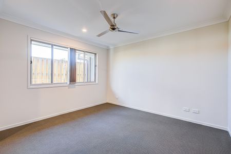 18 Angus Court, Park Ridge QLD 4125 - House For Rent | Domain - Photo 5