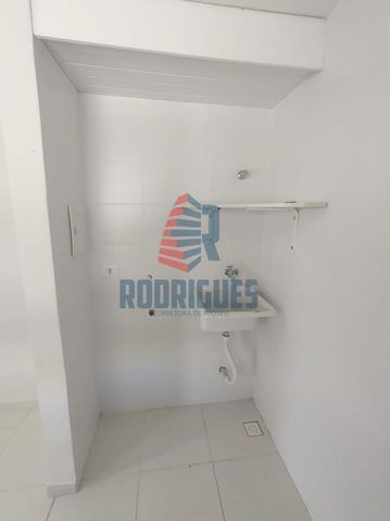 Apartamento Para Locação Em Pinhais, Weissopolis, 2 Dormitórios, 1 Banheiro, 1 Vaga - Photo 2