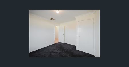 Low Maintenance Living in a Prime Canning Vale Location - Photo 5