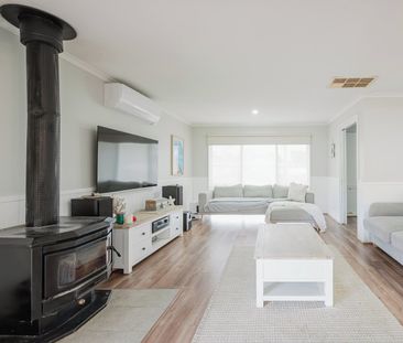 Fully Furnished Coastal Retreat with Outdoor Entertaining - Photo 2