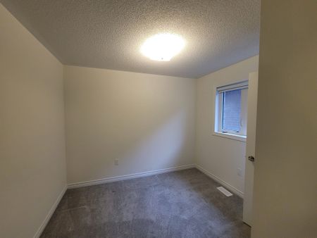 For Lease - 1135 Azalea Avenue, Pickering, Ontario - Photo 2