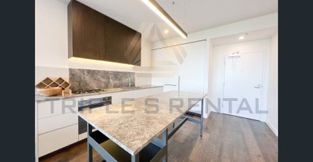 Fully furnished Two Bedrooms Apartment in Waterloo - Photo 2