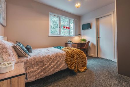 5 bedroom house to rent - Photo 2