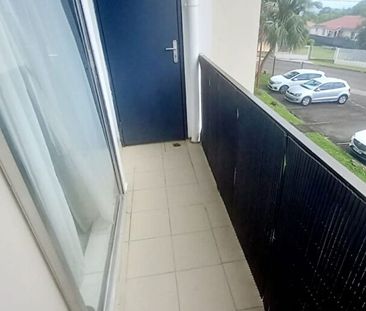 Location appartement 3 pièces, 65.42m², Schœlcher - Photo 1