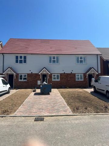 2 bedroom terraced house to rent - Photo 4