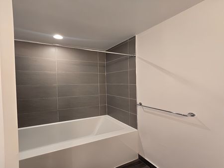 For Lease - 898 Portage Parkway Unit# 4711, Vaughan, Ontario - Photo 4