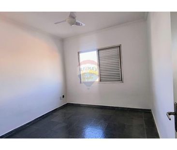 Apartamento Para Alugar Com 2 Dormitórios, Sala Com Varanda, Vaga P... - Foto 3