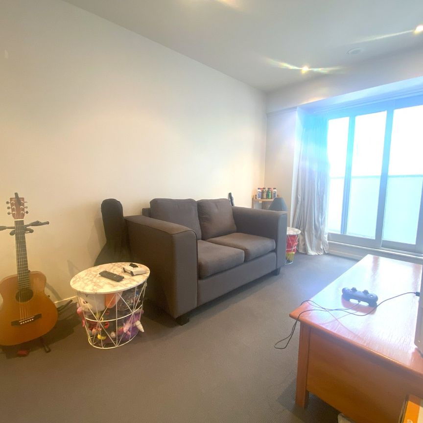 Furnished 2 bedroom in Soho - Photo 1