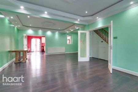 4 bedroom terraced house to rent - Photo 2