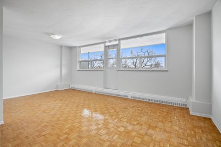 For Lease - 105 Rowena Drive Unit# 403, Toronto, Ontario - Photo 4