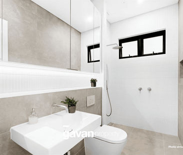 Contemporary Luxury | Brand New Townhouse - Photo 5