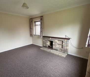 3 bedroom detached house to rent - Photo 2