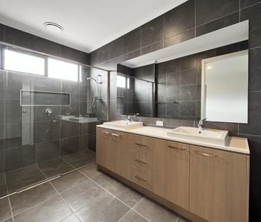 Premium Living! - Photo 5