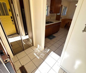 For Lease - 31 Poplar Road Unit# (Main), Toronto, Ontario - Photo 3