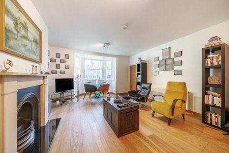 Priory Road, West Hampstead NW6 - Photo 2