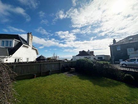 2 bedroom semi-detached house to rent - Photo 3